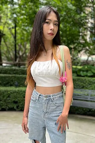 Mai from VRinAsia