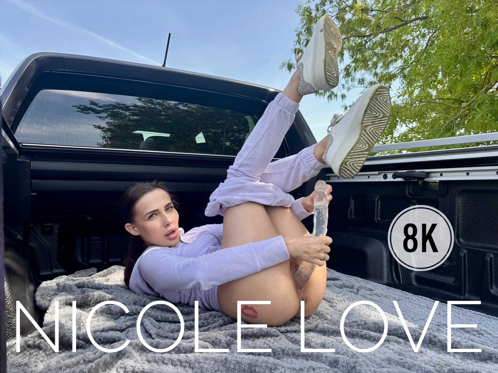 Masturbation With A Big Dildo On A Pickup