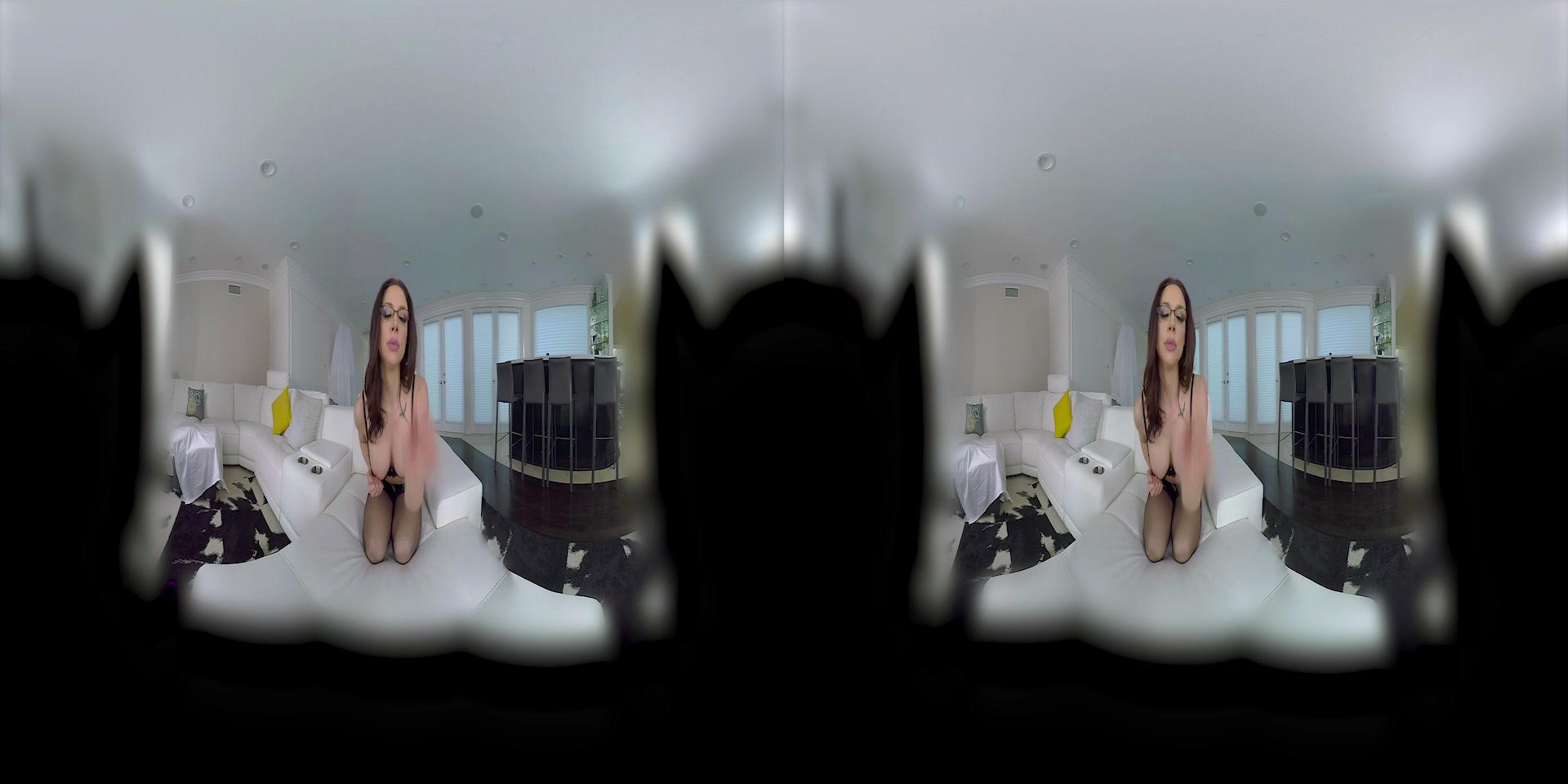 Ms.Triss - Hot Secretary In Lingerie Sexy Show